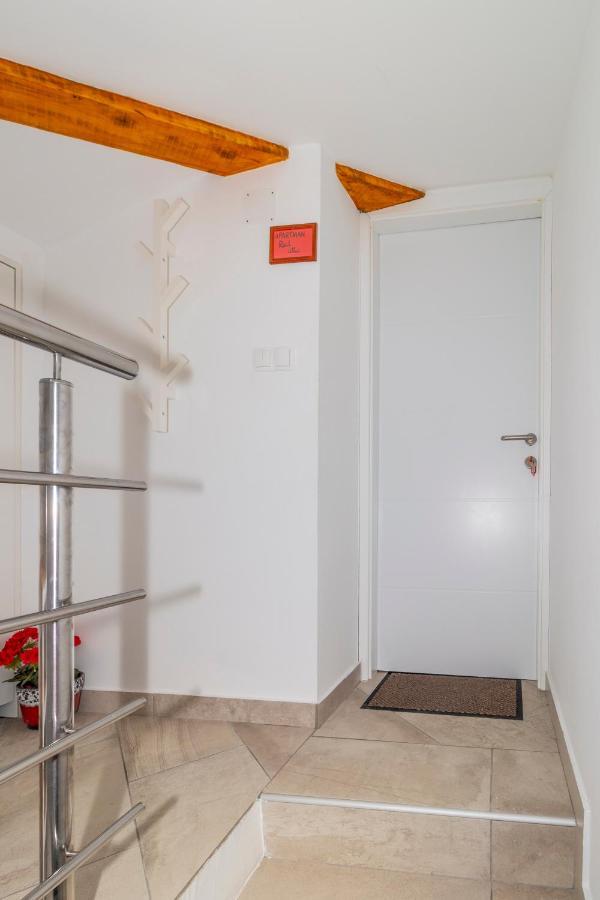 Apartments Punat Downtown المظهر الخارجي الصورة